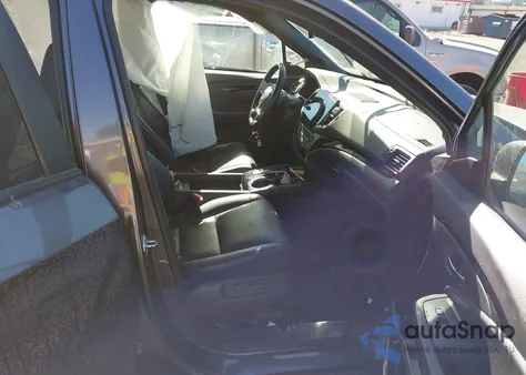 2019 Honda Passport Touring z USA, uszkodzony, nr VIN 5FNYF8H92KB001173